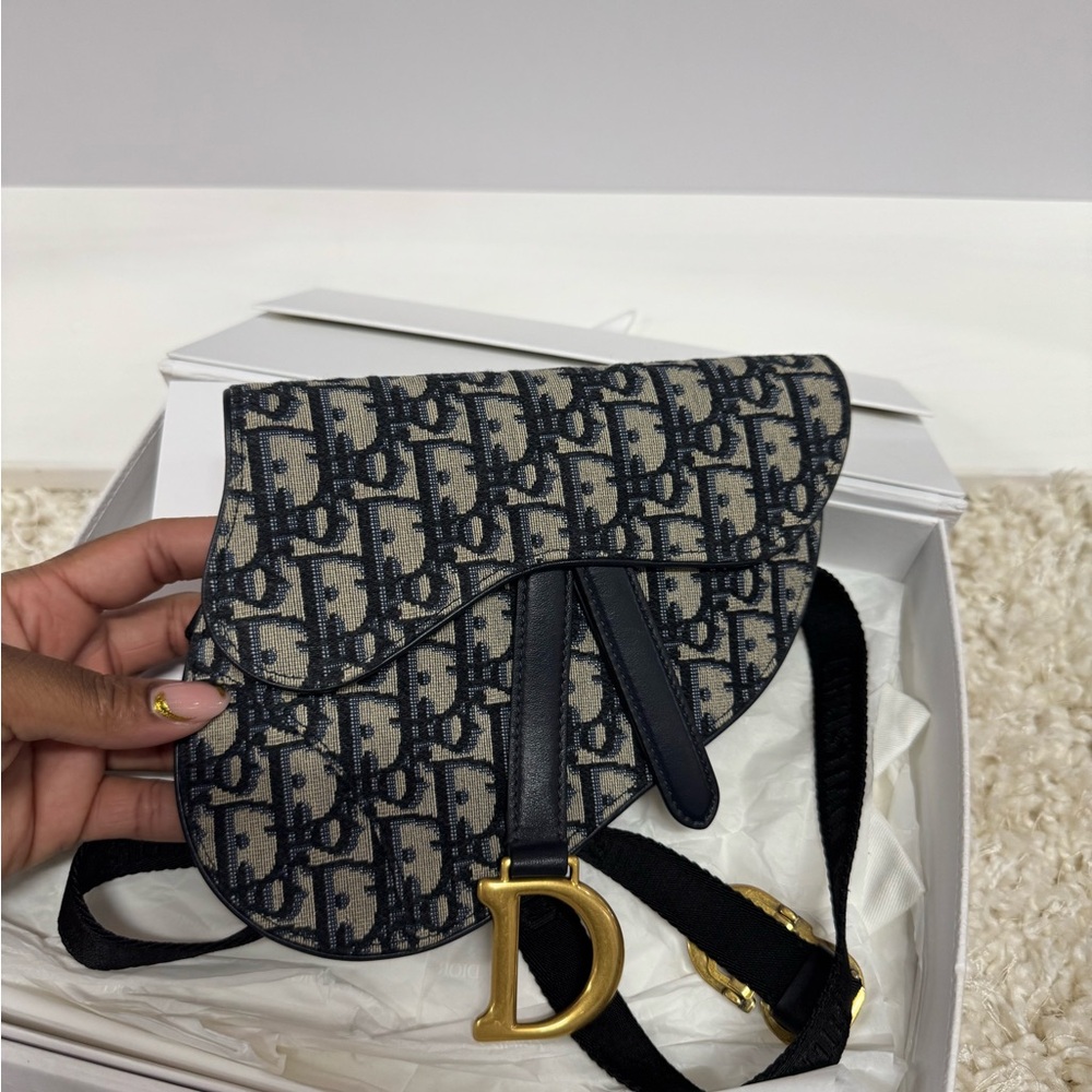 Dior Saddle Belt Pouch - Picture 6 of 6